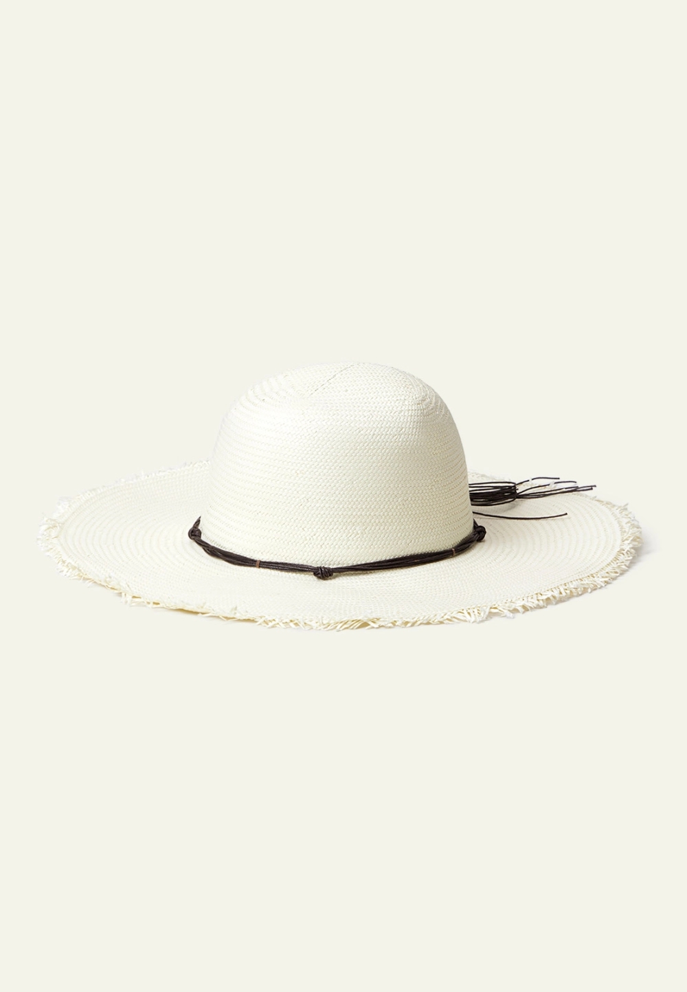Шляпа с декоративной лентой